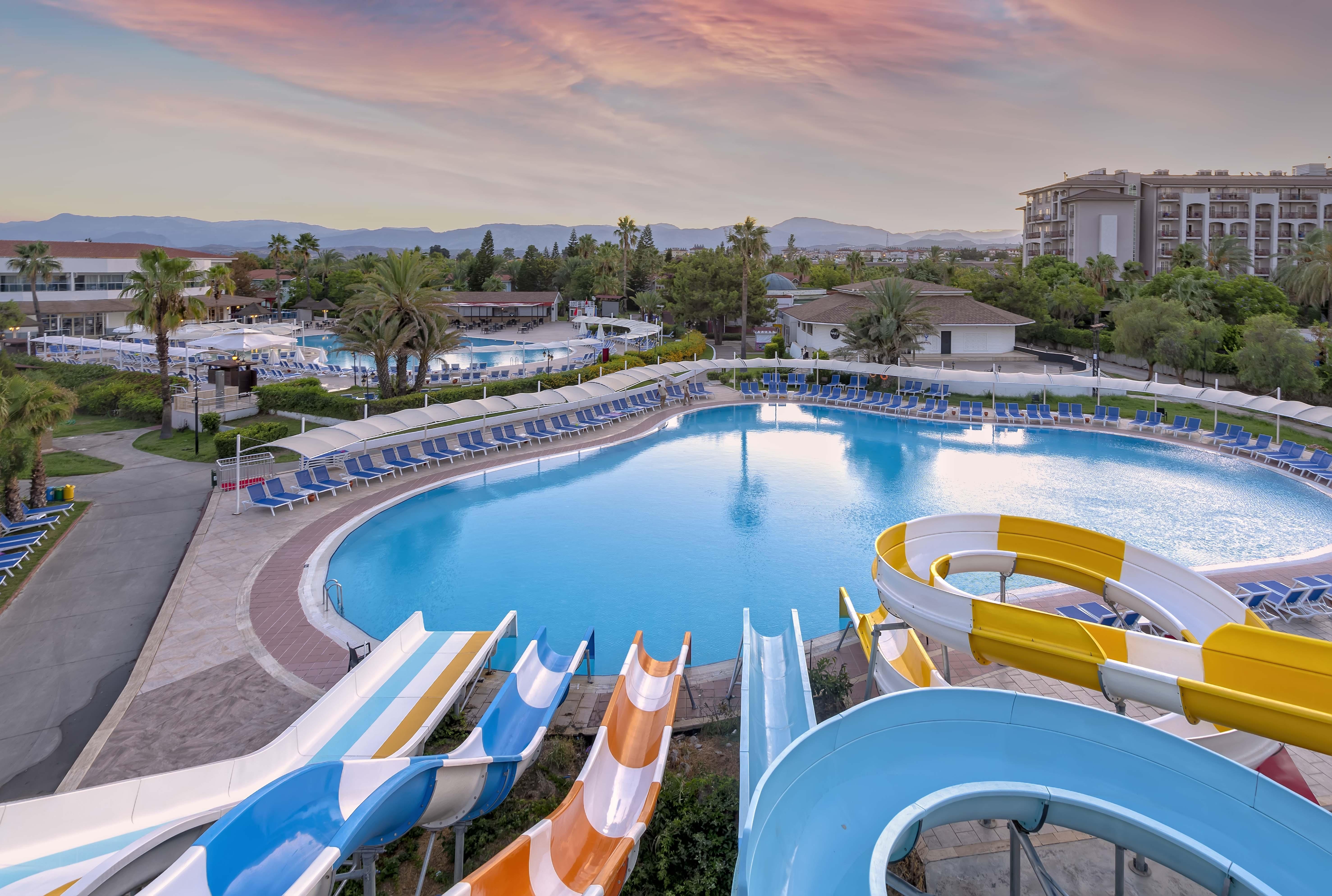 Euphoria Palm Beach Resort Kızılağaç Zewnętrze zdjęcie