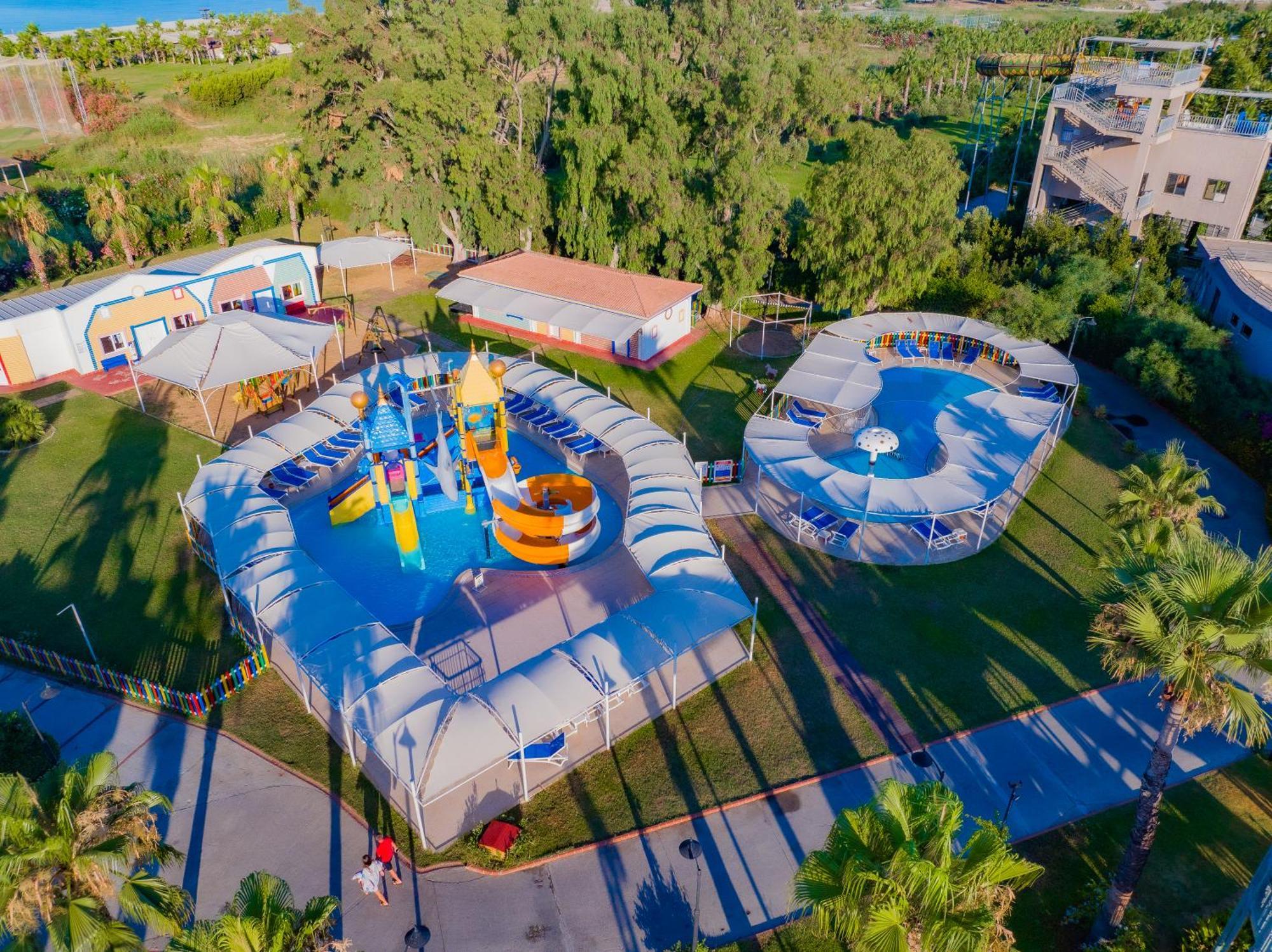 Euphoria Palm Beach Resort Kızılağaç Zewnętrze zdjęcie